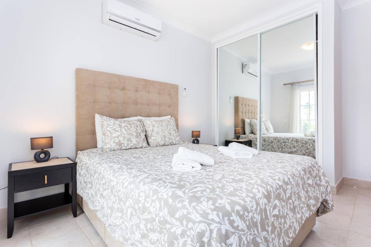 Appartement Qev - Santo Antonio à Budens Extérieur photo